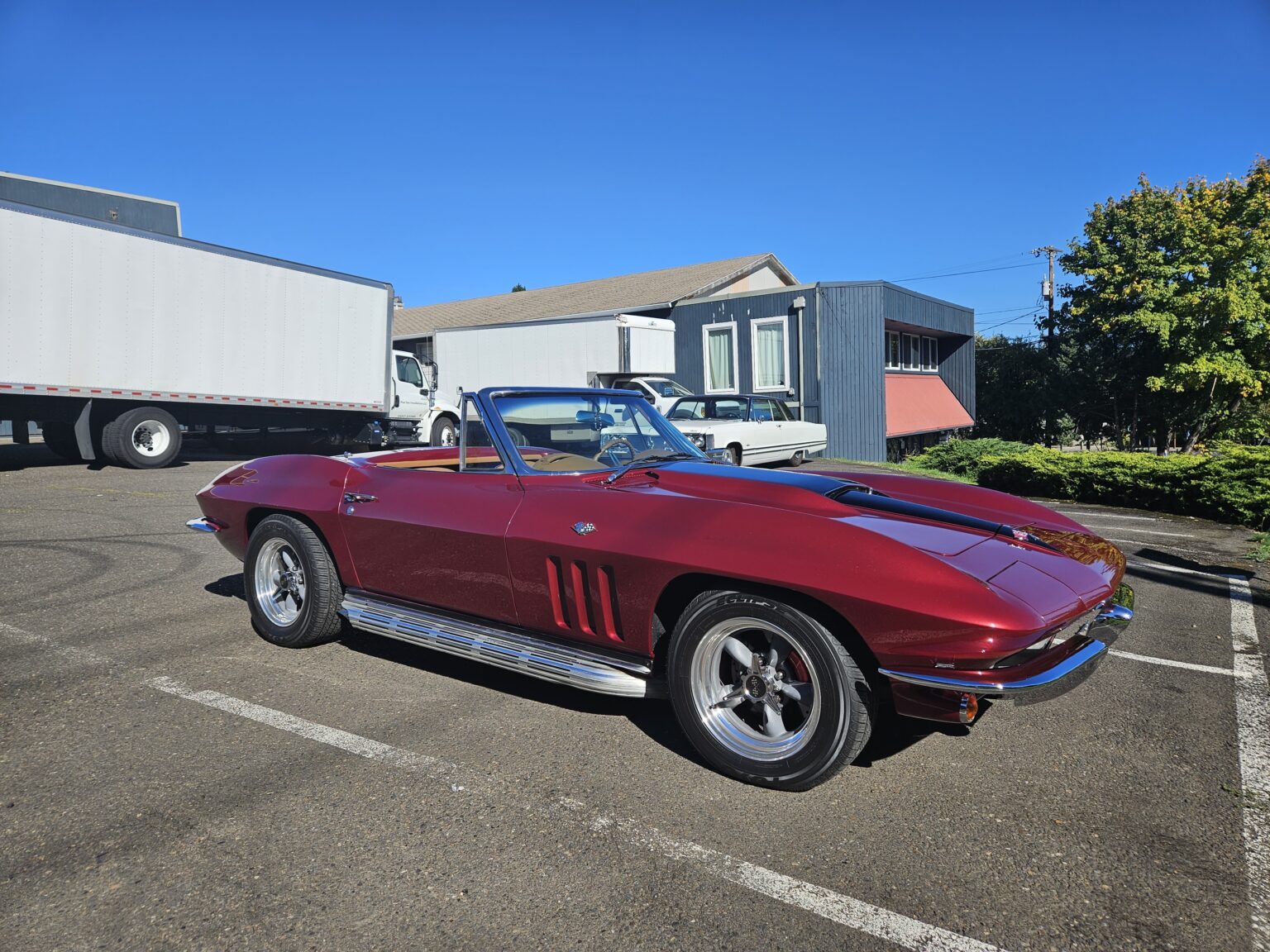 1966 Corvette convertible in red