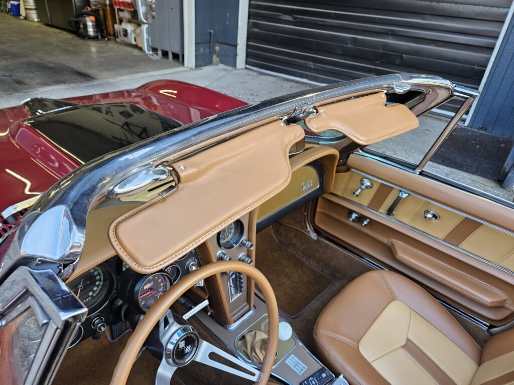 1966 Corvette Convertible, photo 10 of 17
