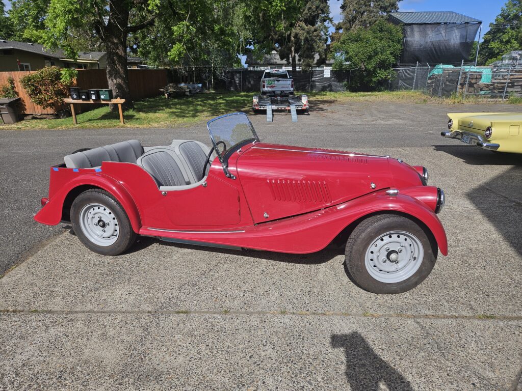 1961 Morgan Plus 4, photo 1 of 8