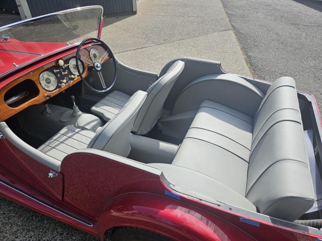 1961 Morgan Plus 4, photo 5 of 8